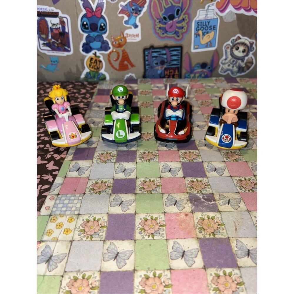 Hotwheels Super Mario Racerverse Lot Of 4 Peach Luigi Mario Toad Cars